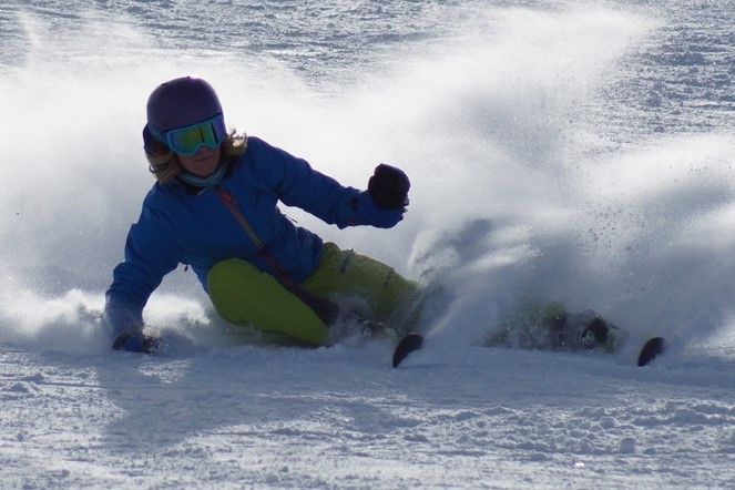 lucie doubravova skiing